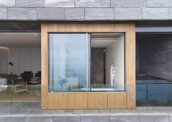 艾克莱里罗莱夏朵精品酒店集团 5*